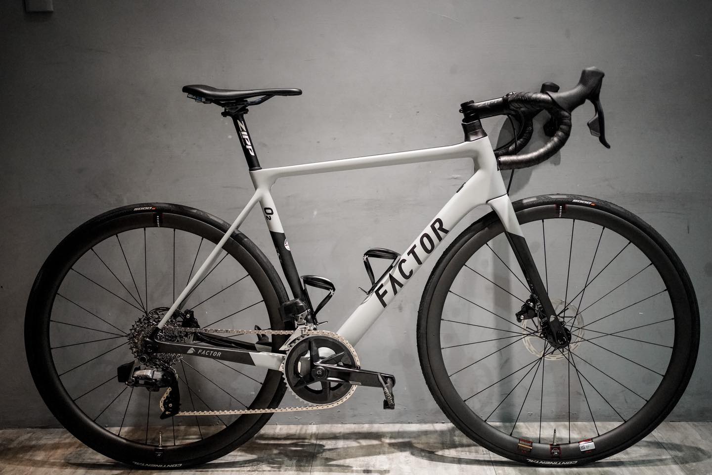 Factor O2 Disc Prisma