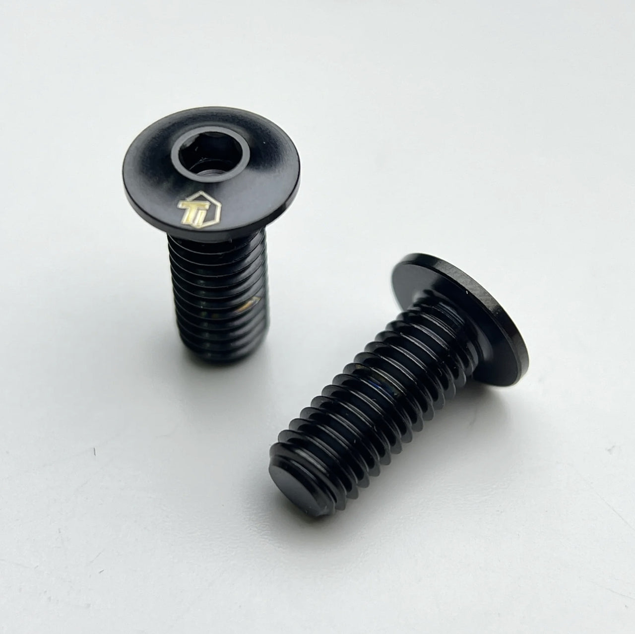 【Ti-Parts Titanium】用於公路自行車 MTB 水壺架安裝的鈦平頭螺絲 |超薄型 Fidlock Gravel M5x12|鈦螺栓等級