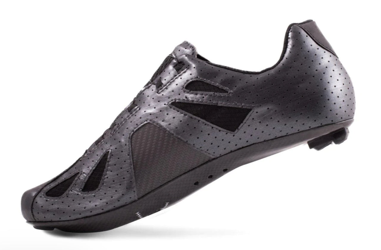 LAKE CX302 - 超輕量競賽鞋款 (黑色/金屬旋鈕)